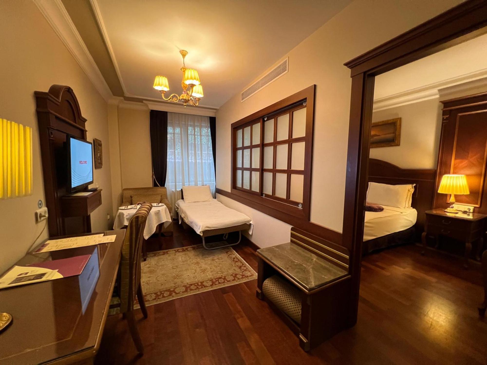 Glk Premier Regency Suites & Spa Istanbul Exterior foto